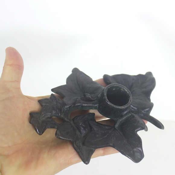 Vintage Black Cast Iron Ivy Leaf Candle Holders, a Pair - Picture 5 of 8